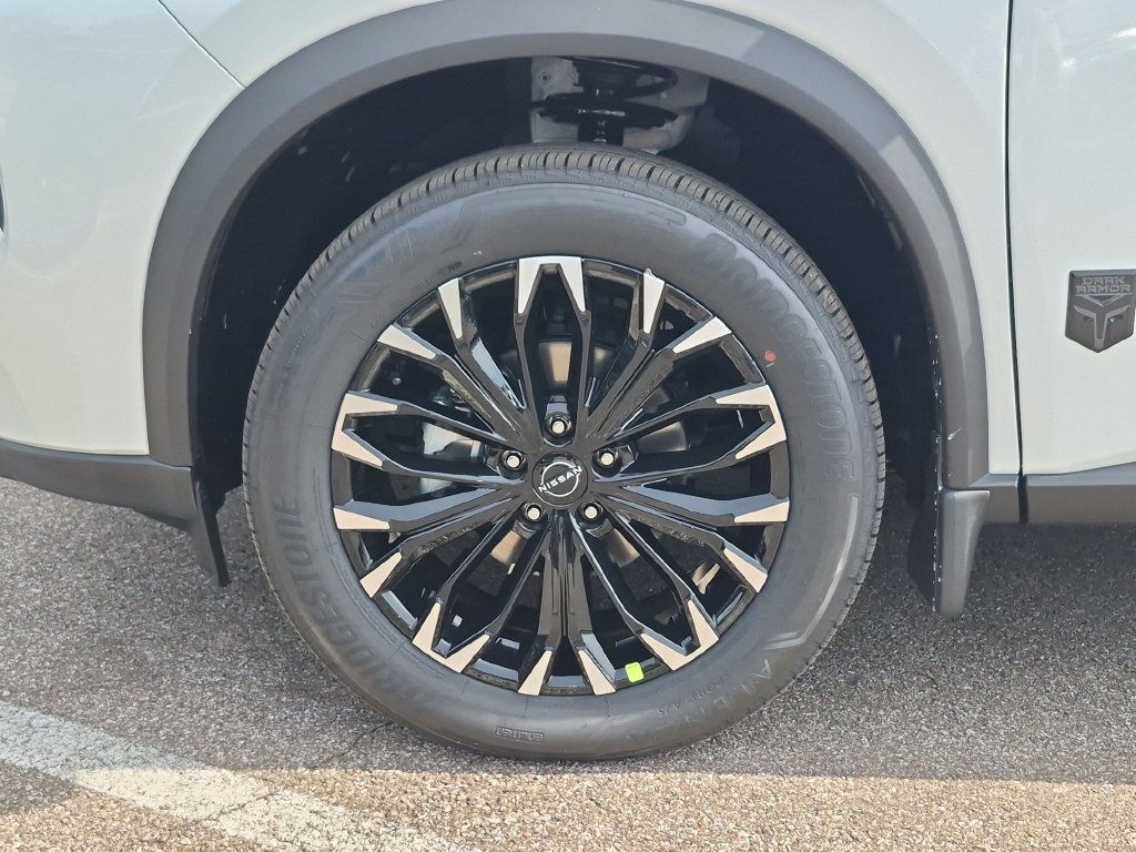 New 2026 Nissan Rogue Dark Armor AWD/4WD image 13