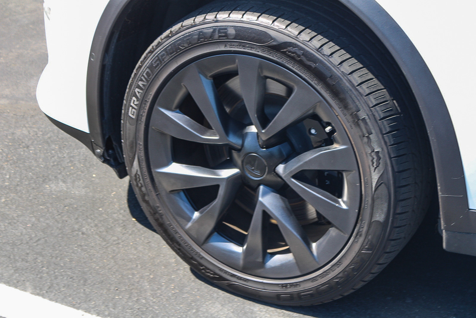 Used 2023 Tesla Model X AWD/4WD image 13