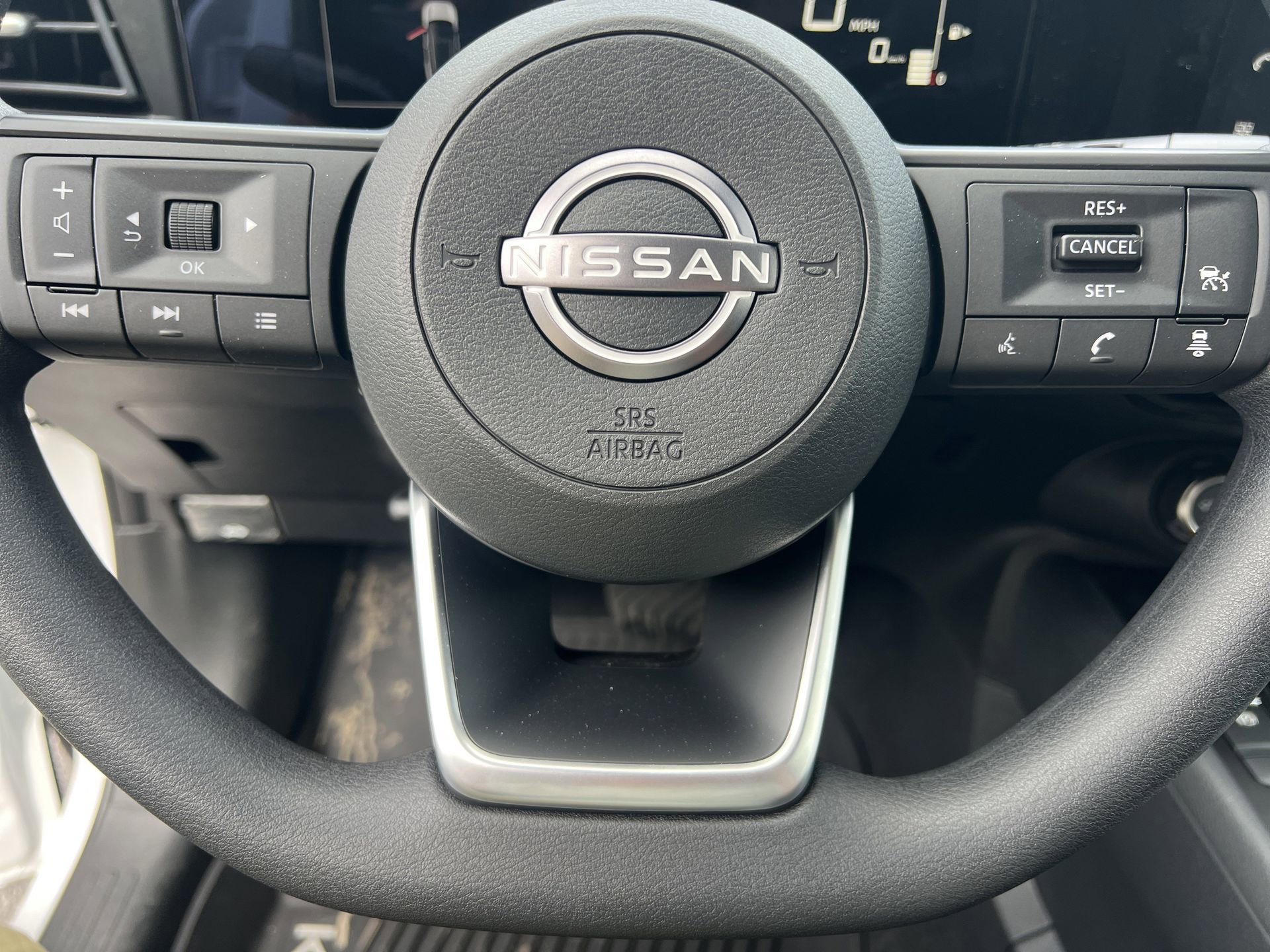 New 2026 Nissan Kicks S FWD image 9