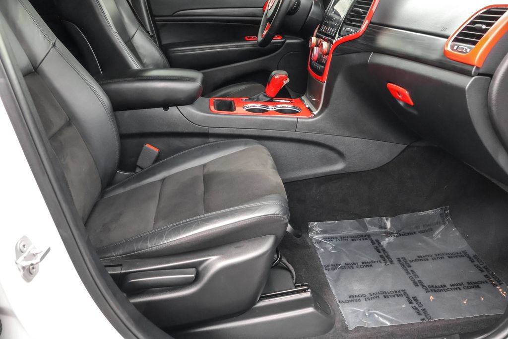 Used 2019 Jeep Grand Cherokee Altitude AWD/4WD image 37