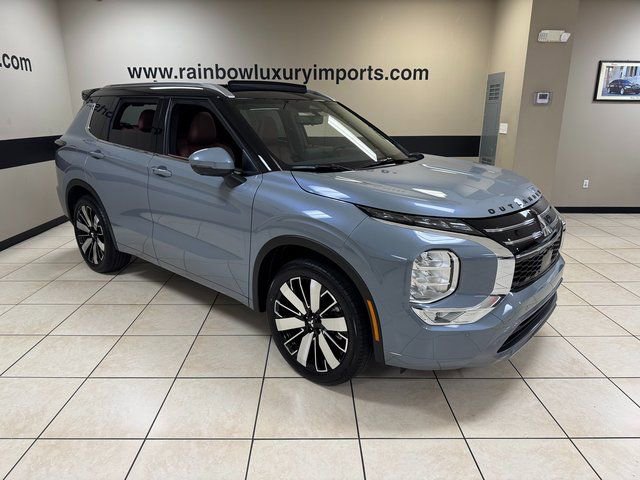 New 2026 Mitsubishi Outlander SEL image 1