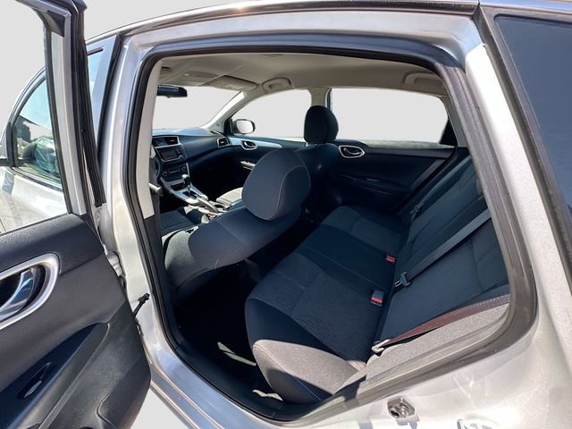 Used 2015 Nissan Sentra SV image 22