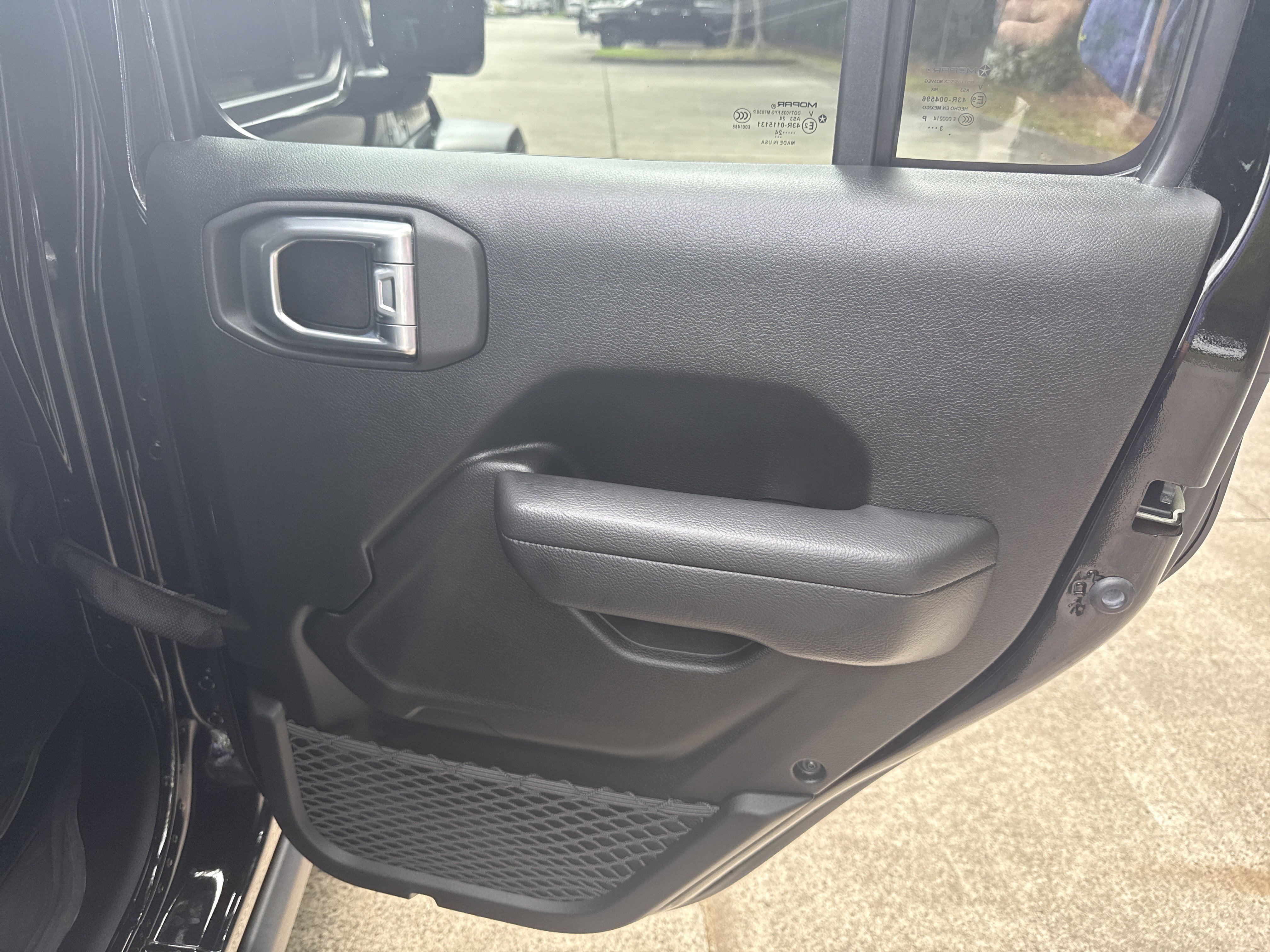 Used 2024 Jeep Gladiator Rubicon image 18