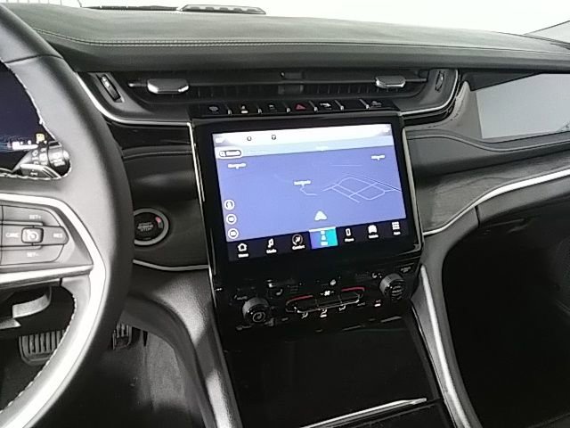 Used 2023 Jeep Grand Cherokee 4xe image 18