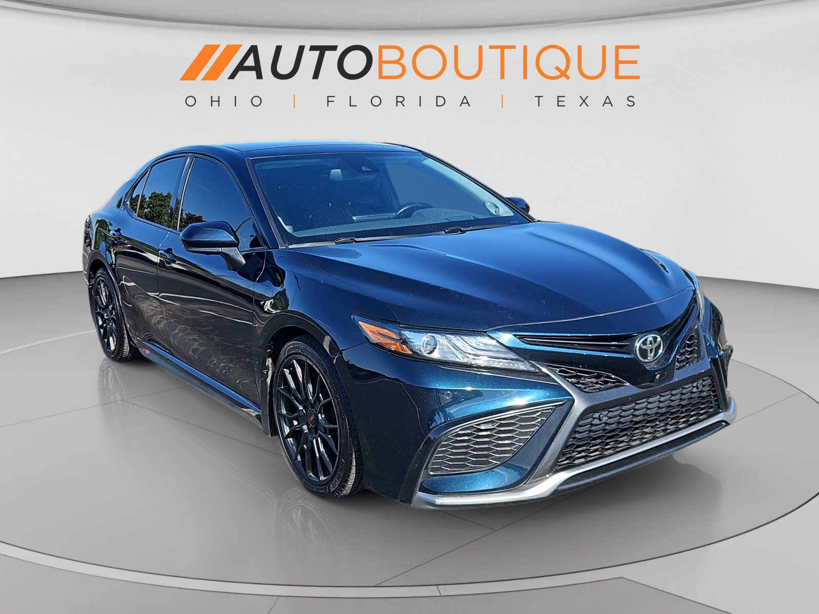 Used 2021 Toyota Camry XSE w/ Navigation Package AWD/4WD image 7