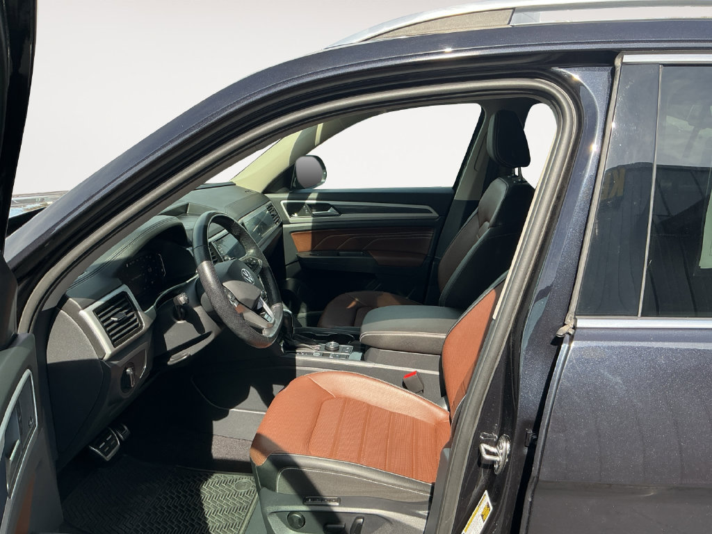 Used 2023 Volkswagen Atlas SEL Premium AWD/4WD image 11