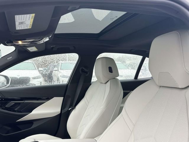 New 2026 BMW 530i xDrive w/ Premium Package image 14