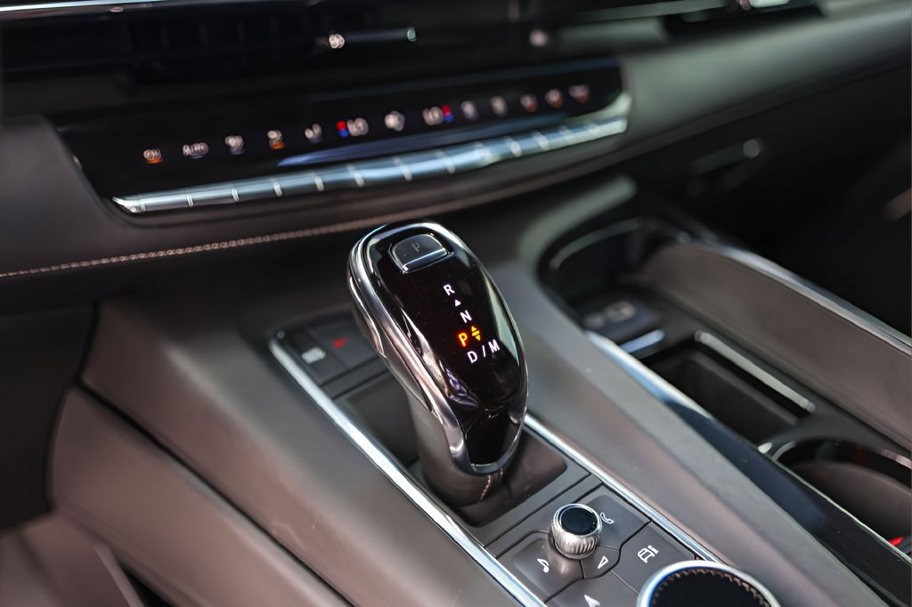 Certified 2024 Cadillac Escalade V AWD/4WD image 19