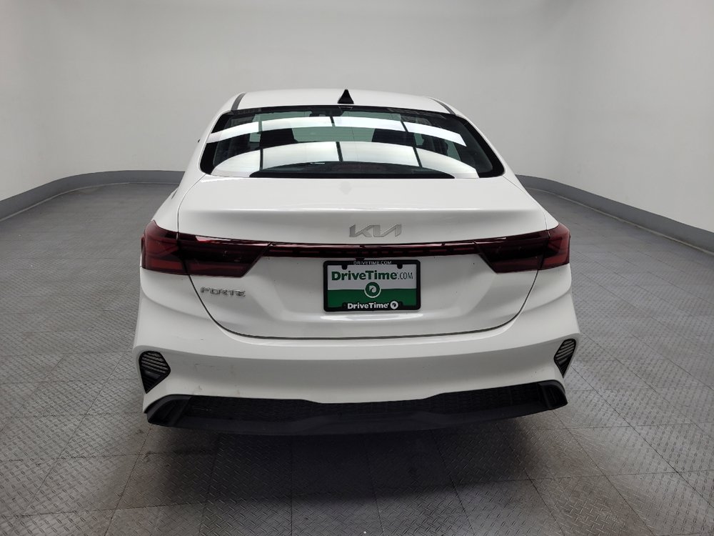 Used 2023 Kia Forte LXS w/ LXS Technology Package FWD image 6