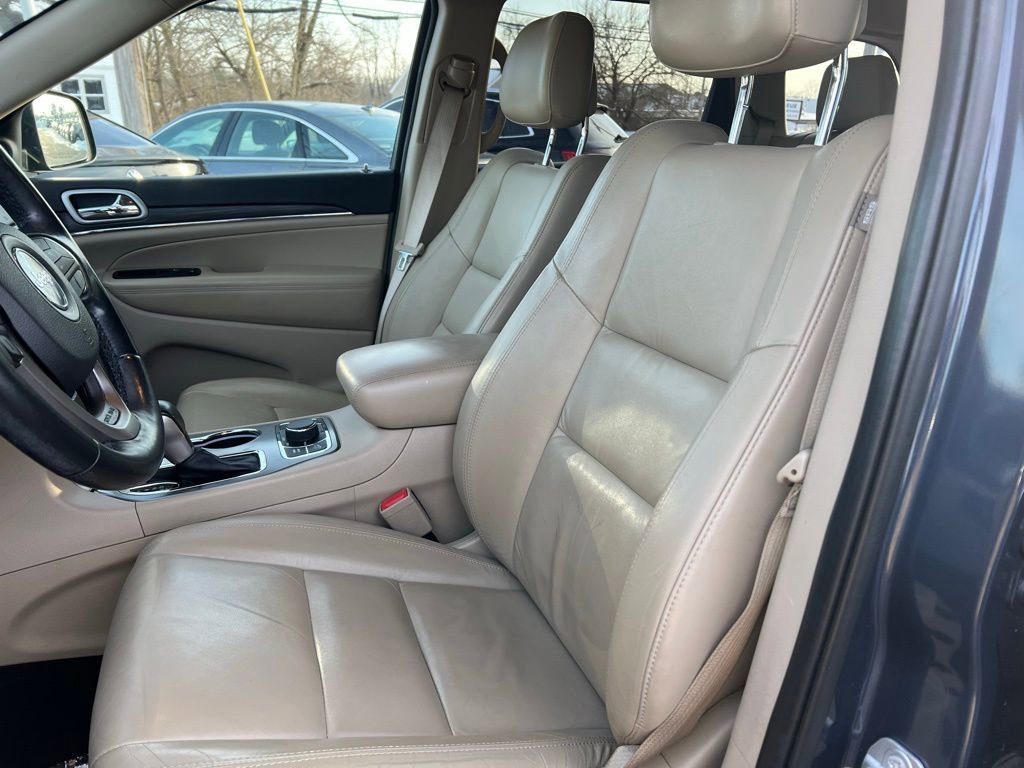 Used 2020 Jeep Grand Cherokee Limited image 12