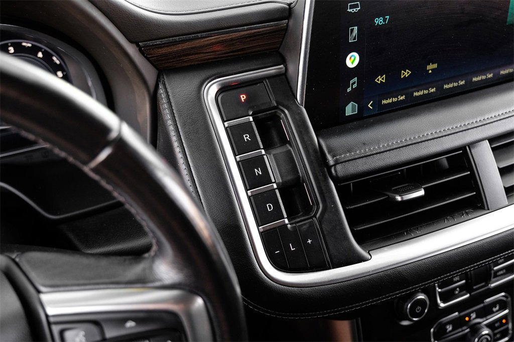 Used 2022 Chevrolet Suburban LT image 23