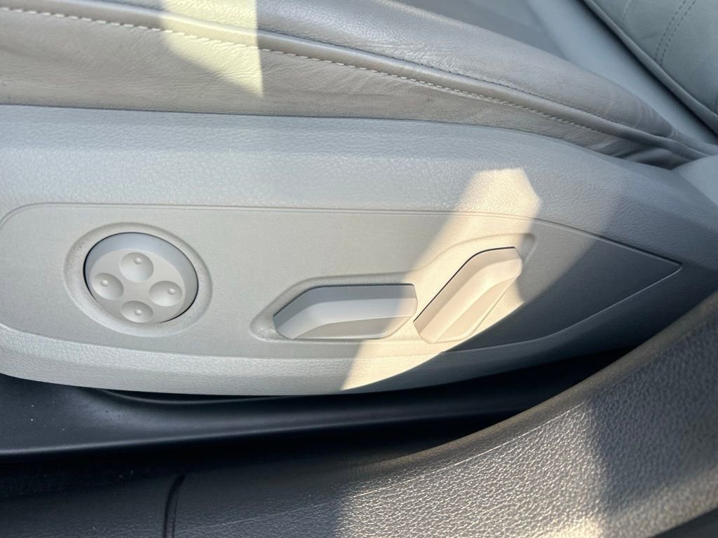 Used 2023 Audi A4 2.0T Premium w/ Convenience Package image 53