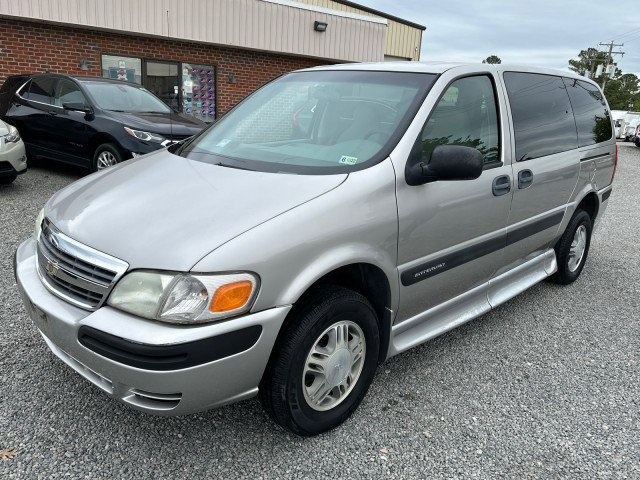 Used 2004 Chevrolet Venture Plus w/ Climate Package FWD image 2