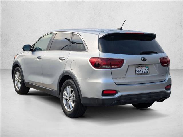 Used 2019 Kia Sorento LX image 7