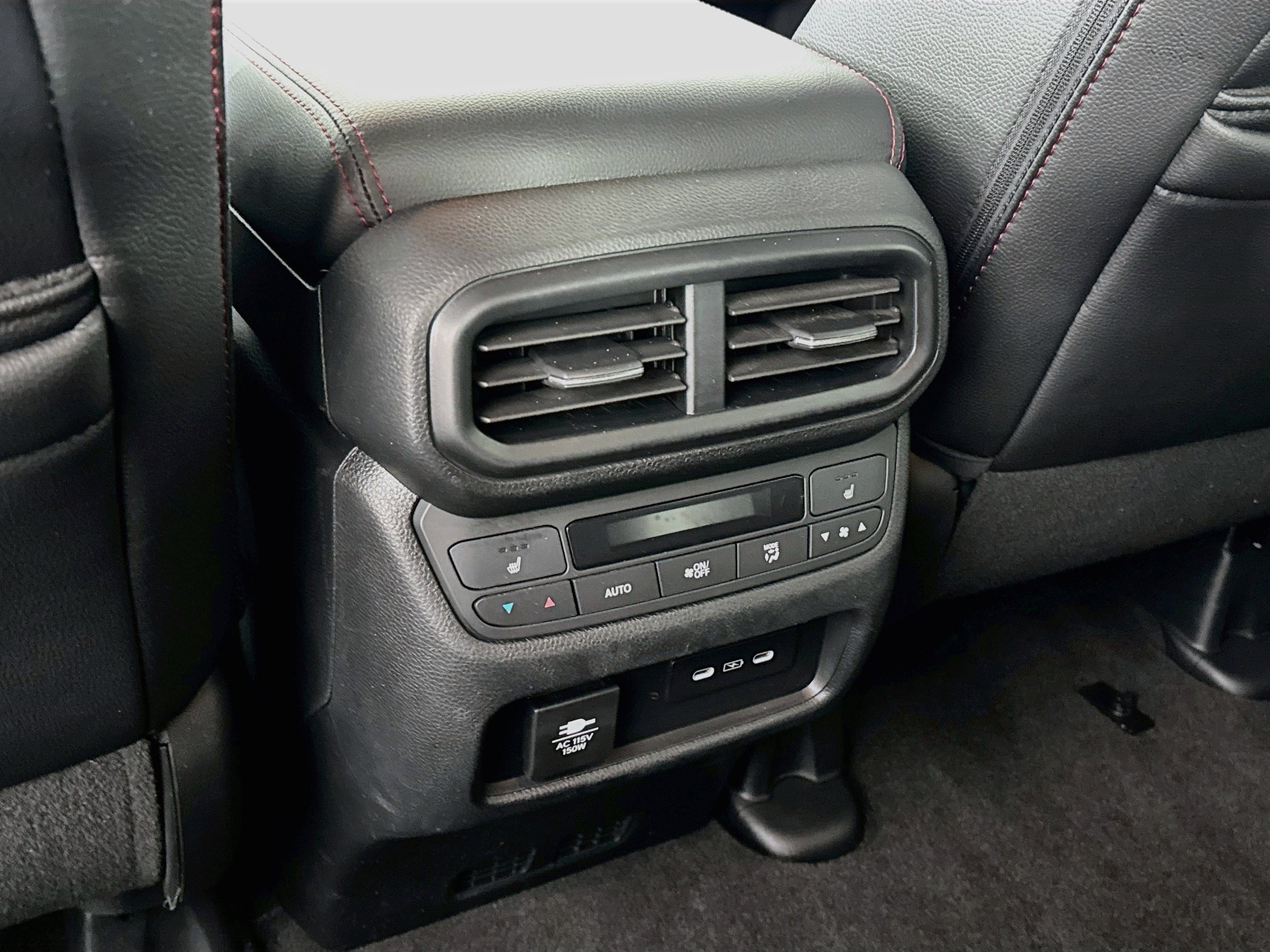 Certified 2025 Honda Passport Black Edition image 26