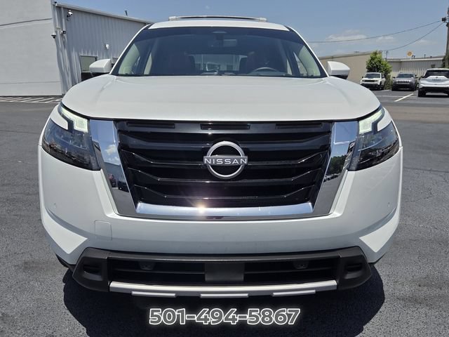 Used 2025 Nissan Pathfinder Platinum w/ Cargo Package FWD image 8