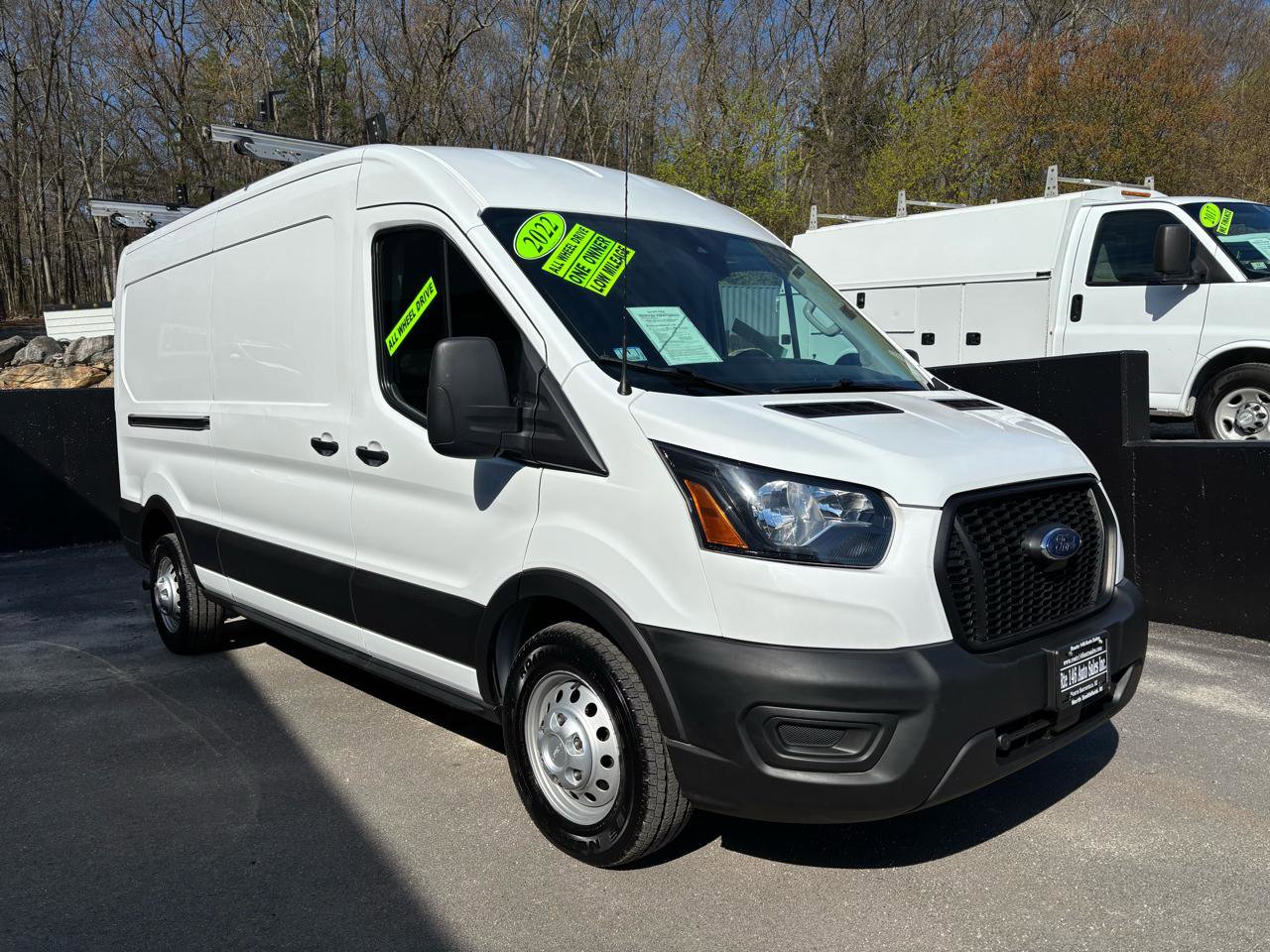 Used 2022 Ford Transit 250 Medium Roof AWD image 2