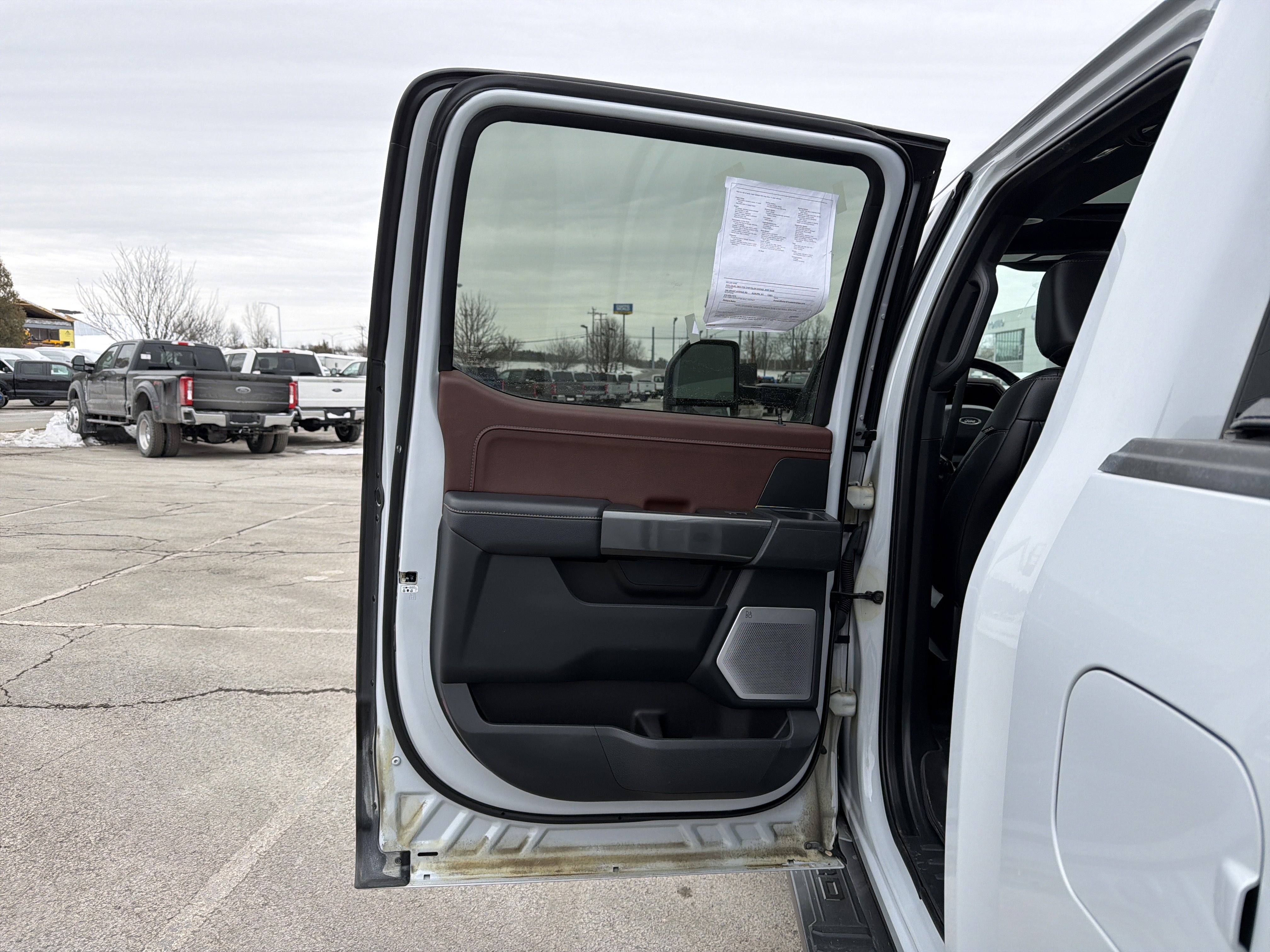 Used 2022 Ford F150 Lariat w/ Equipment Group 502A High image 31