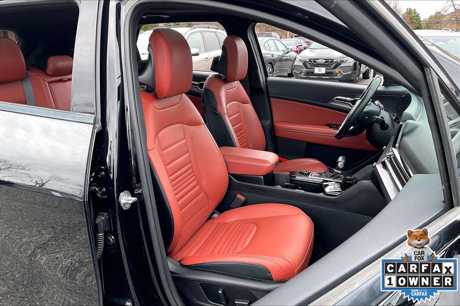 Used 2023 Kia Sportage SX image 7