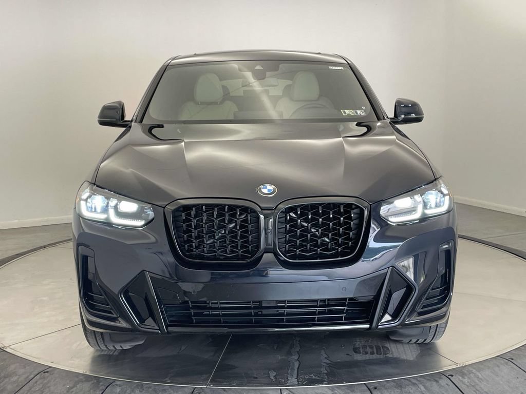 Used 2025 BMW X4 xDrive30i w/ Premium Package AWD/4WD image 8