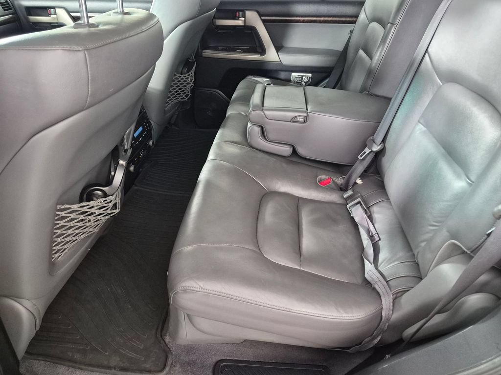 Used 2009 Toyota Land Cruiser AWD/4WD image 26