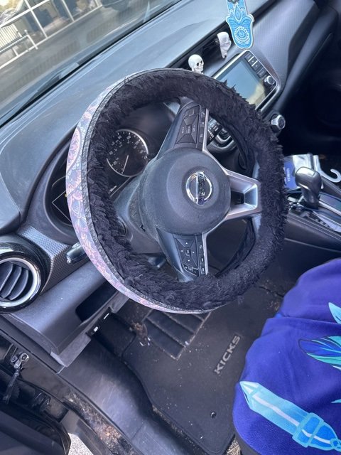 Used 2020 Nissan Kicks SV image 5