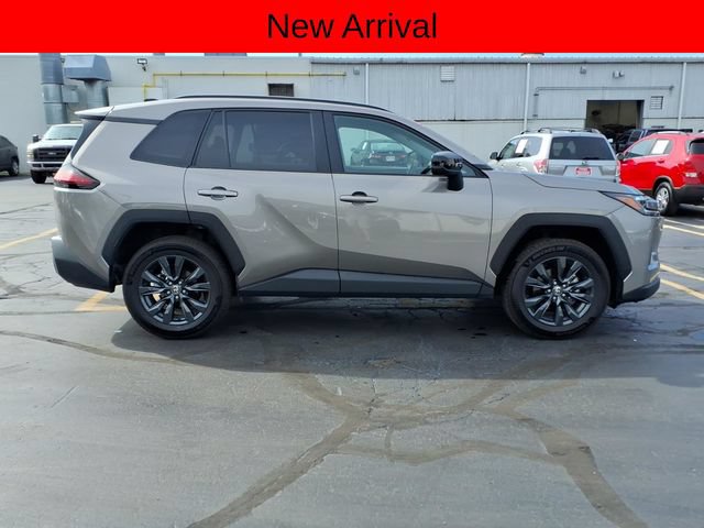 Used 2026 Toyota RAV4 XLE Premium AWD/4WD image 4