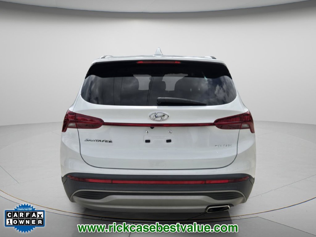 Used 2023 Hyundai Santa Fe SE w/ Winter Weather Package FWD image 6