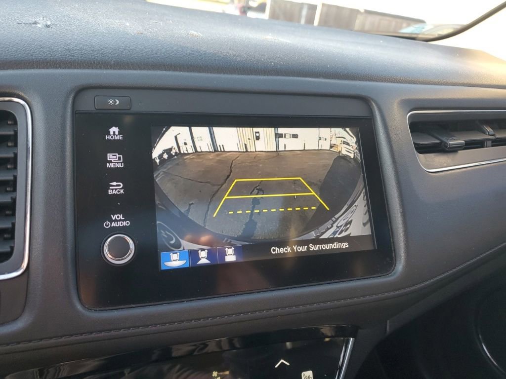 Used 2021 Honda HR-V EX-L image 16