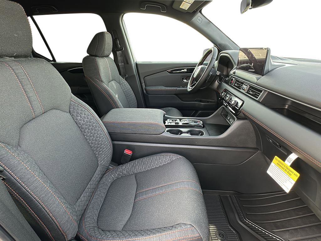 New 2026 Honda Pilot Sport image 29