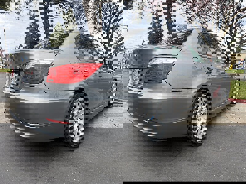 Used 2009 BMW 535i 535i image 12