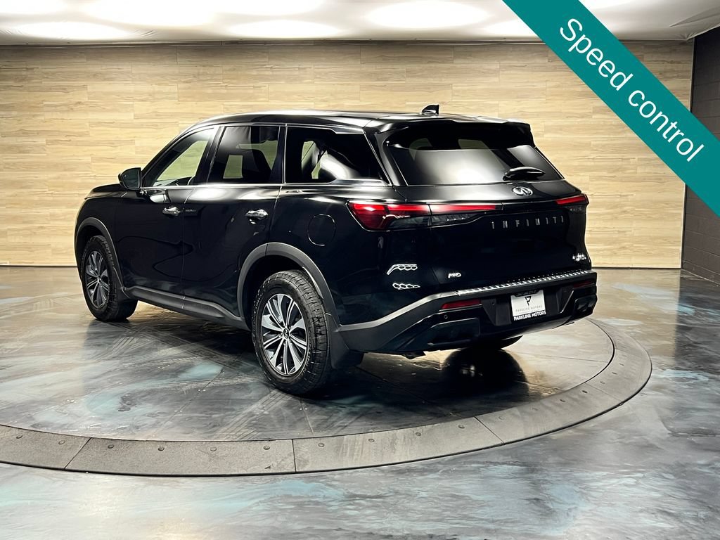 Used 2025 INFINITI QX60 Pure w/ Cargo Package AWD/4WD image 18
