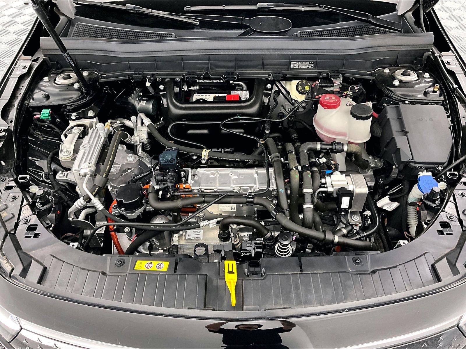 Certified 2024 Mercedes-Benz EQB 250+ image 9