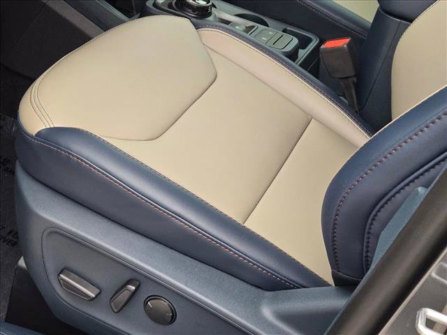 New 2026 Ford Maverick Lariat AWD/4WD image 4