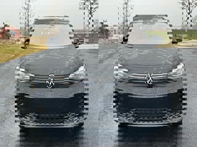 New 2025 Volkswagen ID.4 Pro image 2