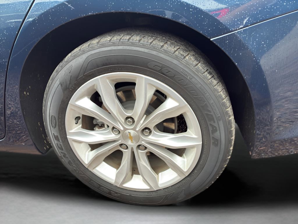 Used 2022 Chevrolet Malibu LT image 17