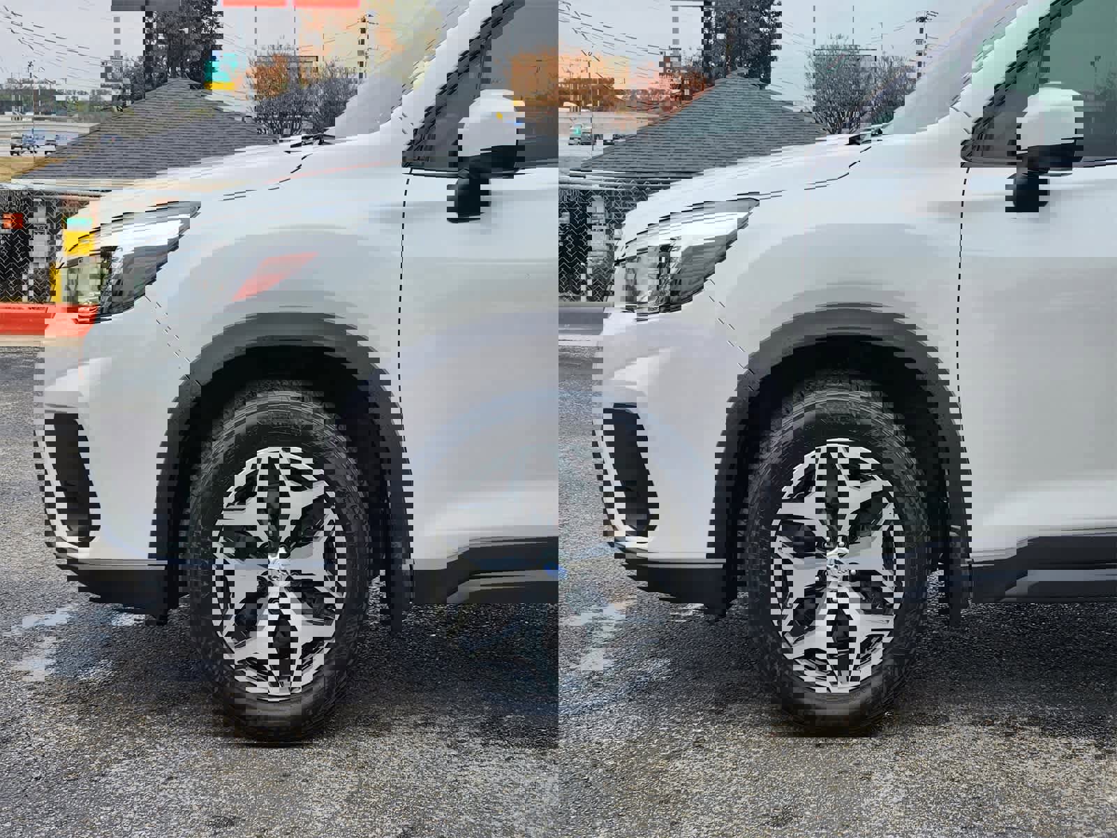 Used 2019 Subaru Forester Premium image 8