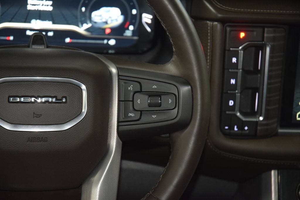 Used 2023 GMC Yukon XL Denali w/ Denali Reserve Package AWD/4WD image 40