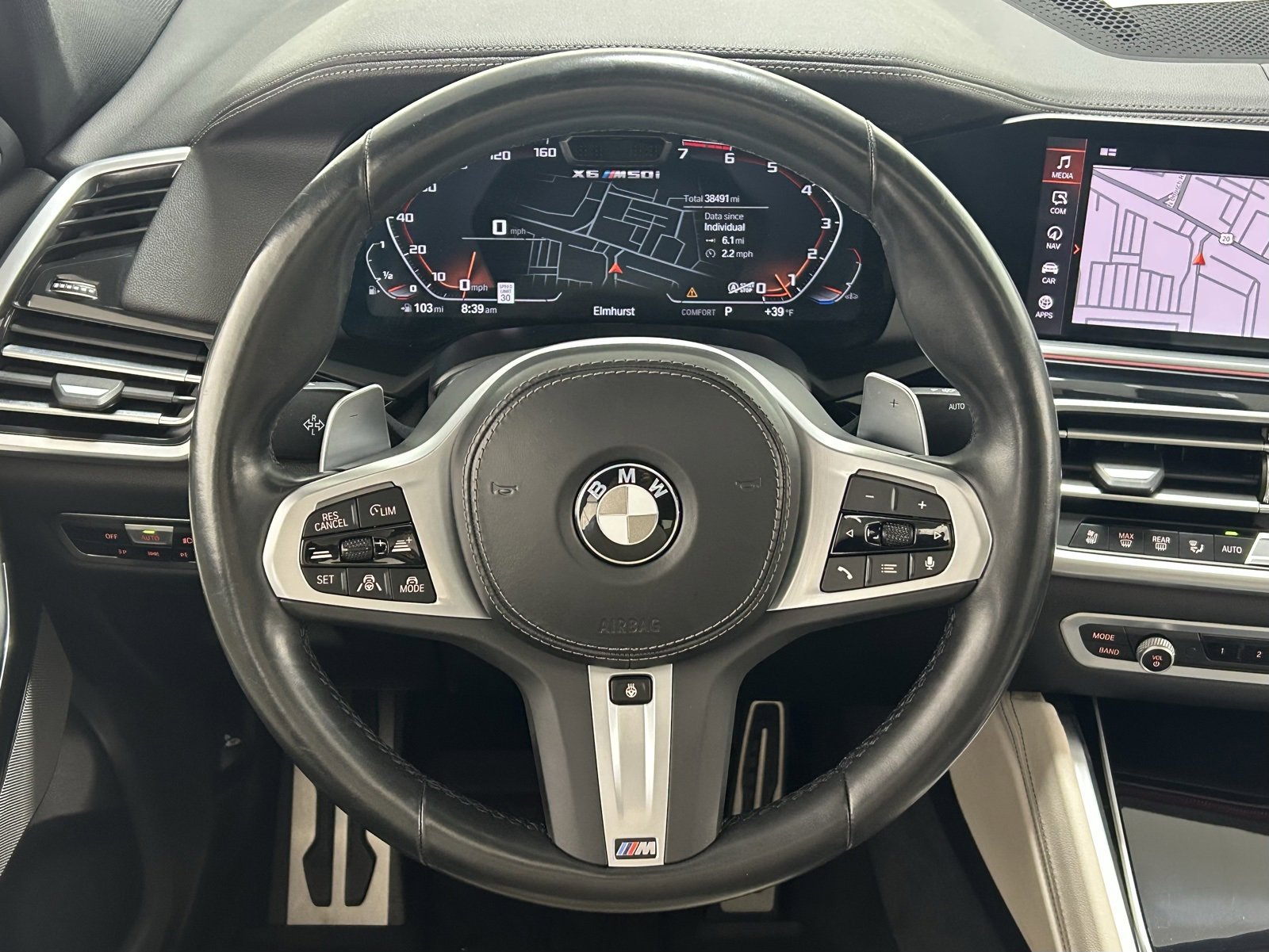 Used 2023 BMW X6 M50i w/ Executive Package image 12