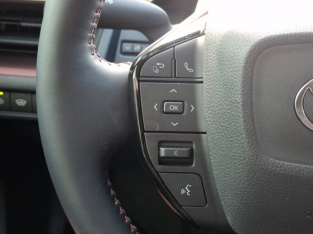 Certified 2026 Toyota Prius Plug-In Hybrid FWD image 20
