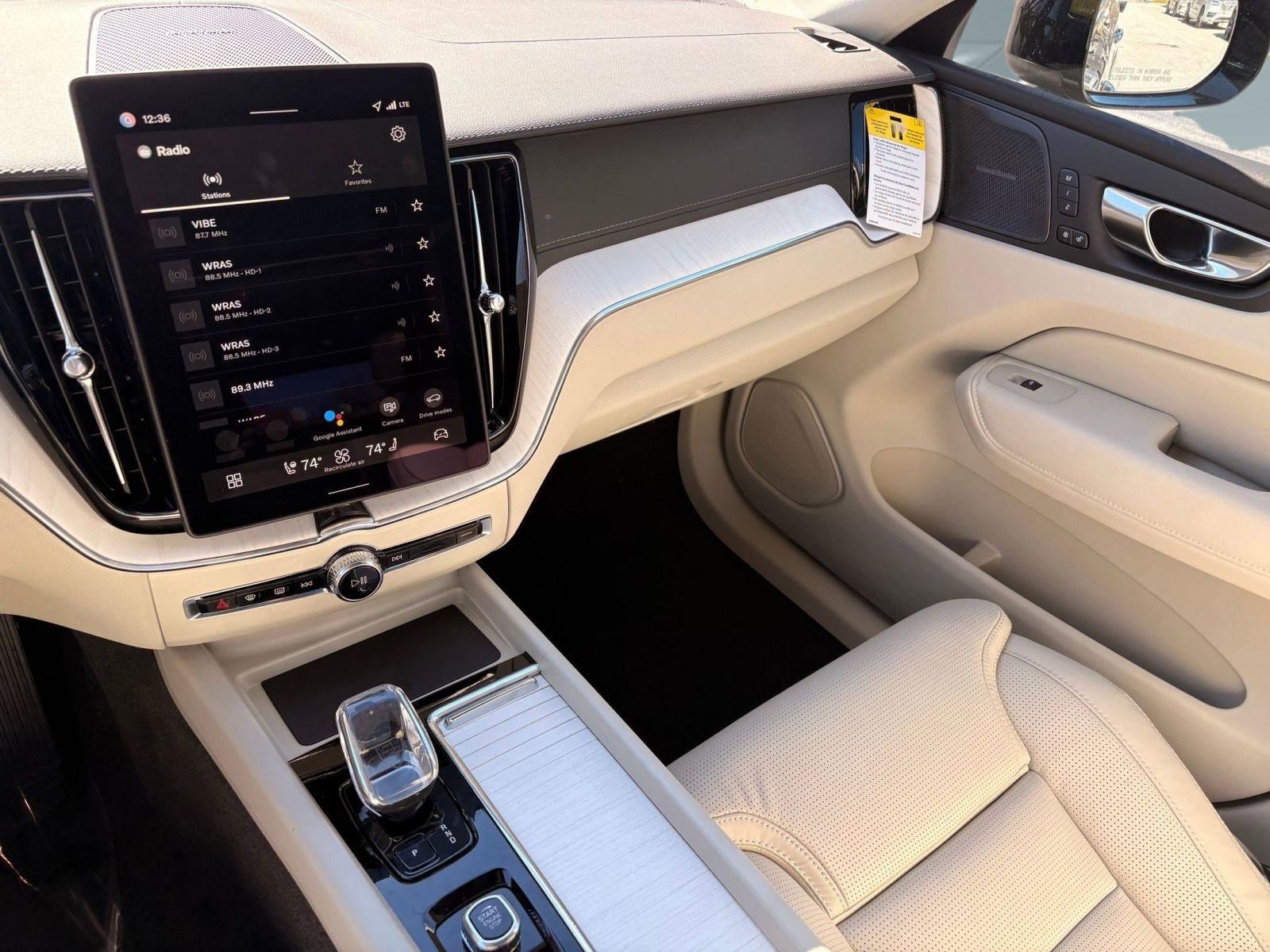 New 2026 Volvo XC60 B5 Ultra w/ Climate Package image 23