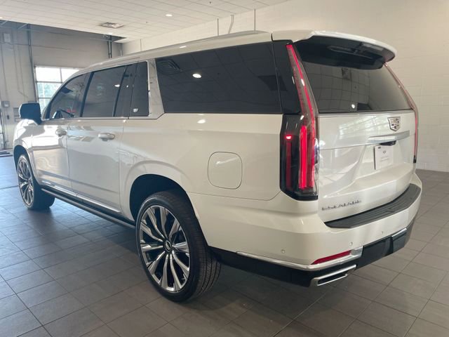 Certified 2025 Cadillac Escalade ESV Premium Luxury Platinum image 3