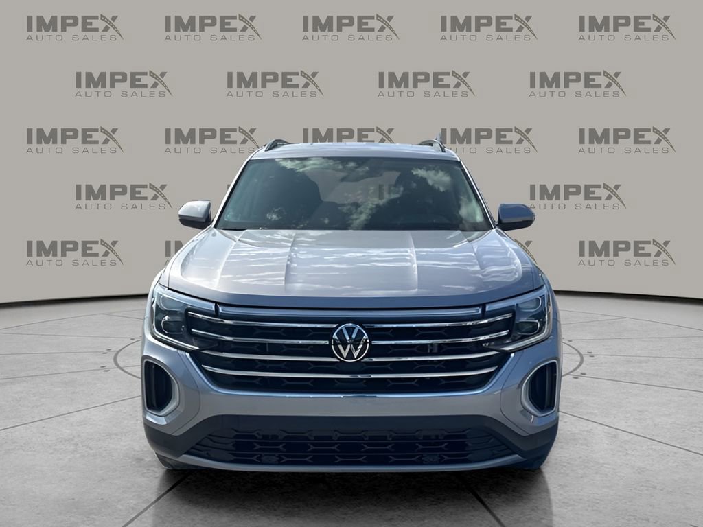 Used 2025 Volkswagen Atlas SE FWD image 8