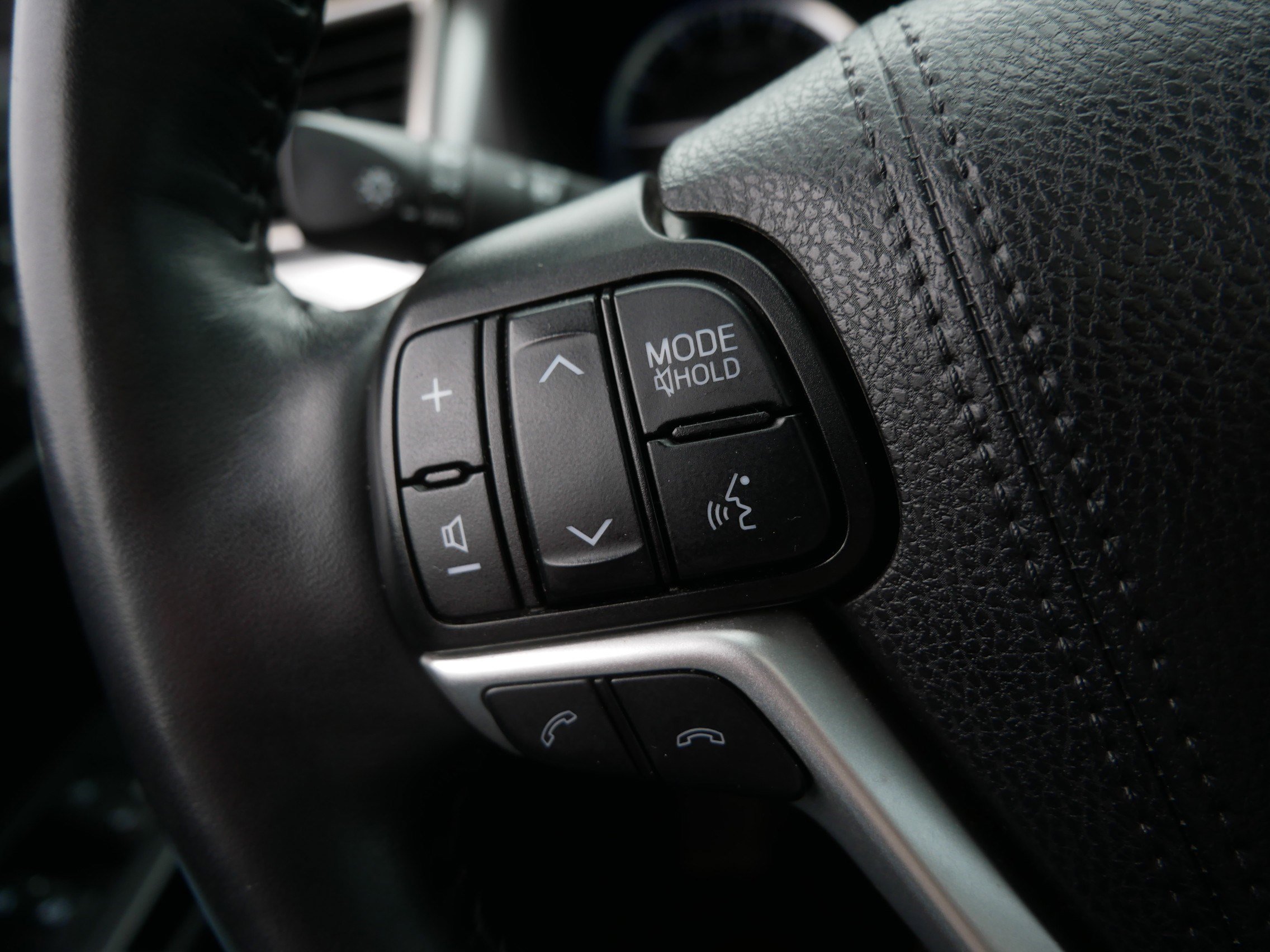 Used 2019 Toyota Highlander Limited AWD/4WD image 26