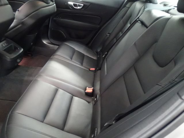 Used 2024 Volvo S60 B5 Plus AWD/4WD image 4