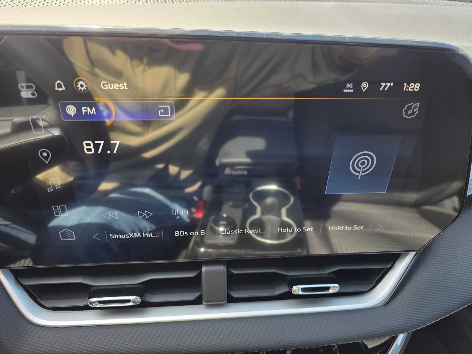 New 2026 Chevrolet Equinox LT w/ Safety and Technology Package AWD/4WD image 27