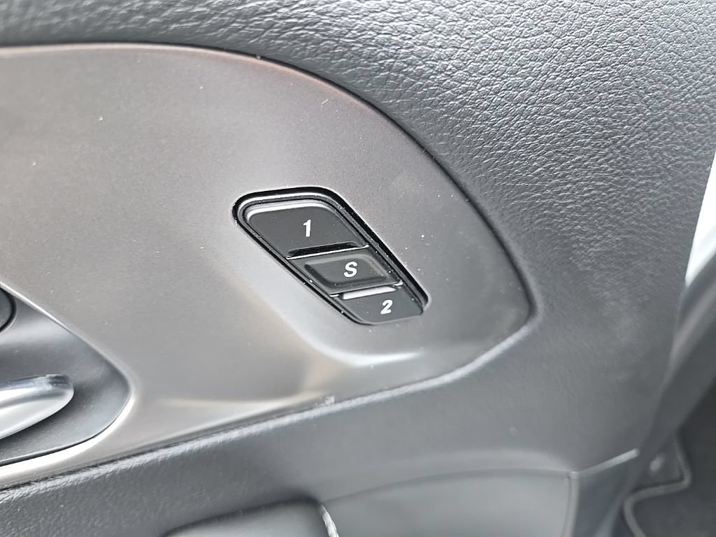 New 2026 Chrysler Pacifica Select w/ S Appearance Package FWD image 29
