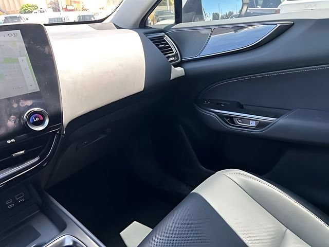 Used 2024 Lexus NX 350h AWD w/ Vision Package image 37