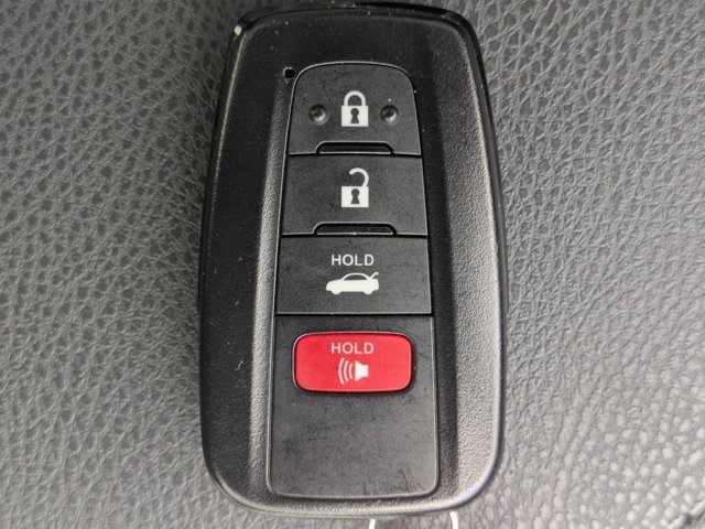 Used 2024 Toyota Camry XSE image 34