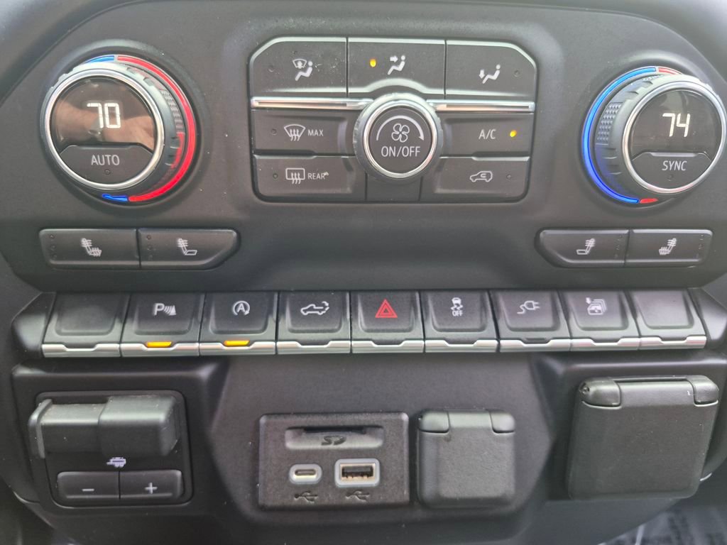 Used 2019 Chevrolet Silverado 1500 LT w/ All-Star Edition image 10